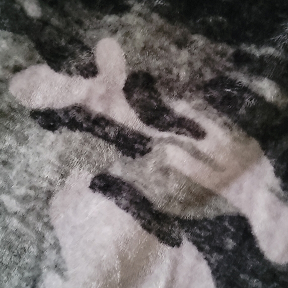 Very Soft And Warm Camouflage Jogger Pj Pants - Picture 3 of 3